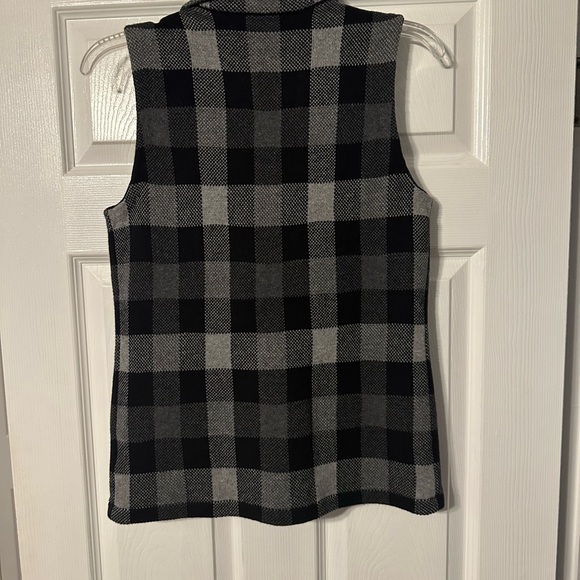 Chaps Women’s Buffalo Plaid Sweater Vest - Picture 8 of 12